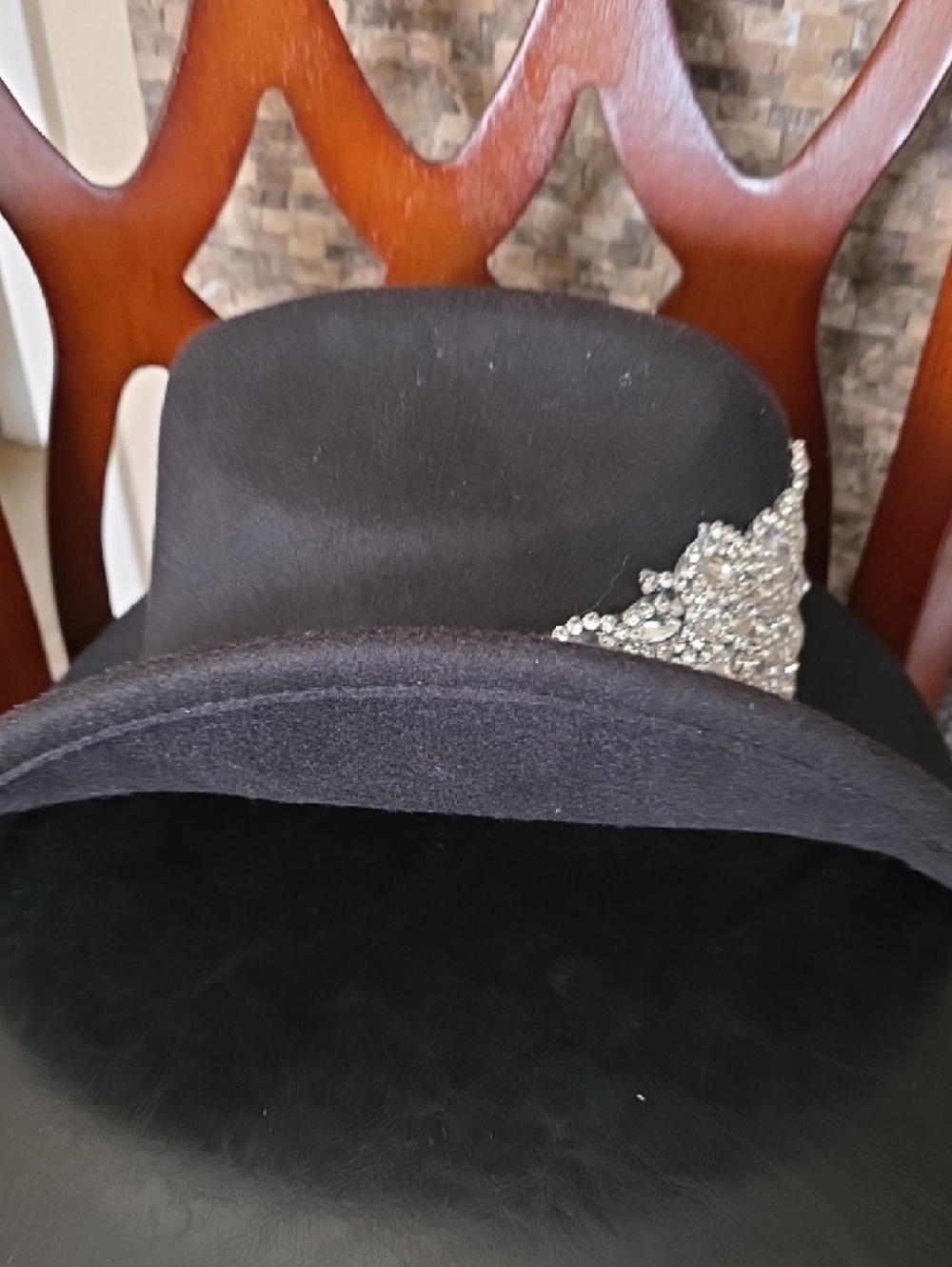 Black Felt Cowboy Hat with Silver Crystal Brooch - Picture 7 of 9